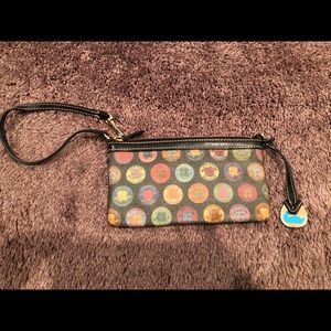 Dooney & Bourke Zipper Wristlet Circle Pattern